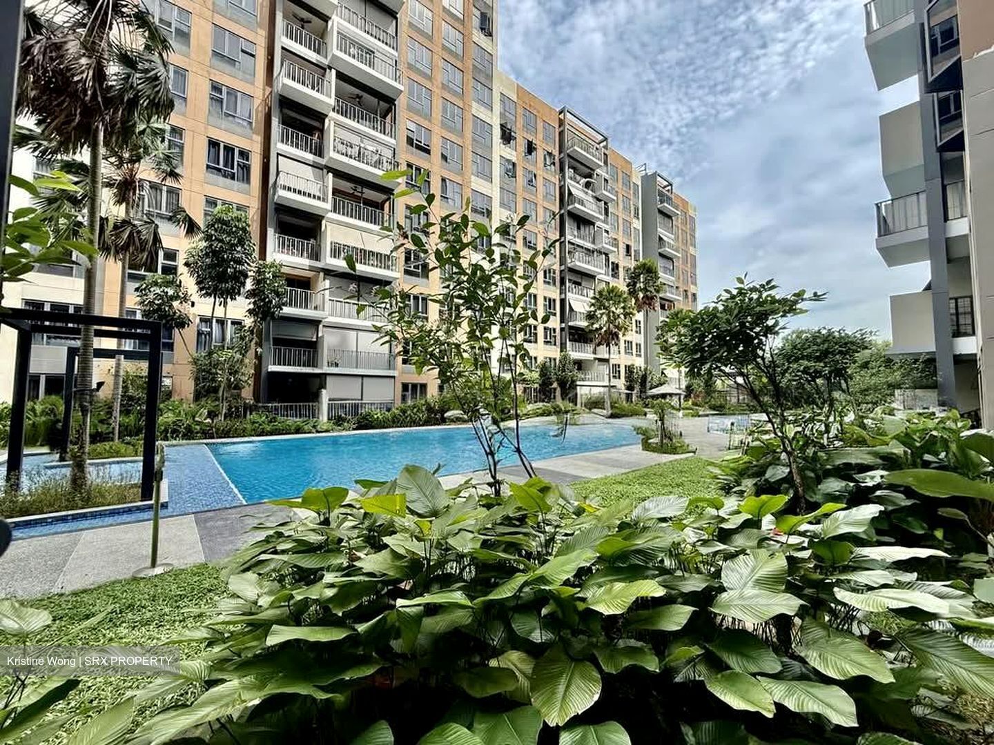 The Brownstone (D27), Condominium #631593951